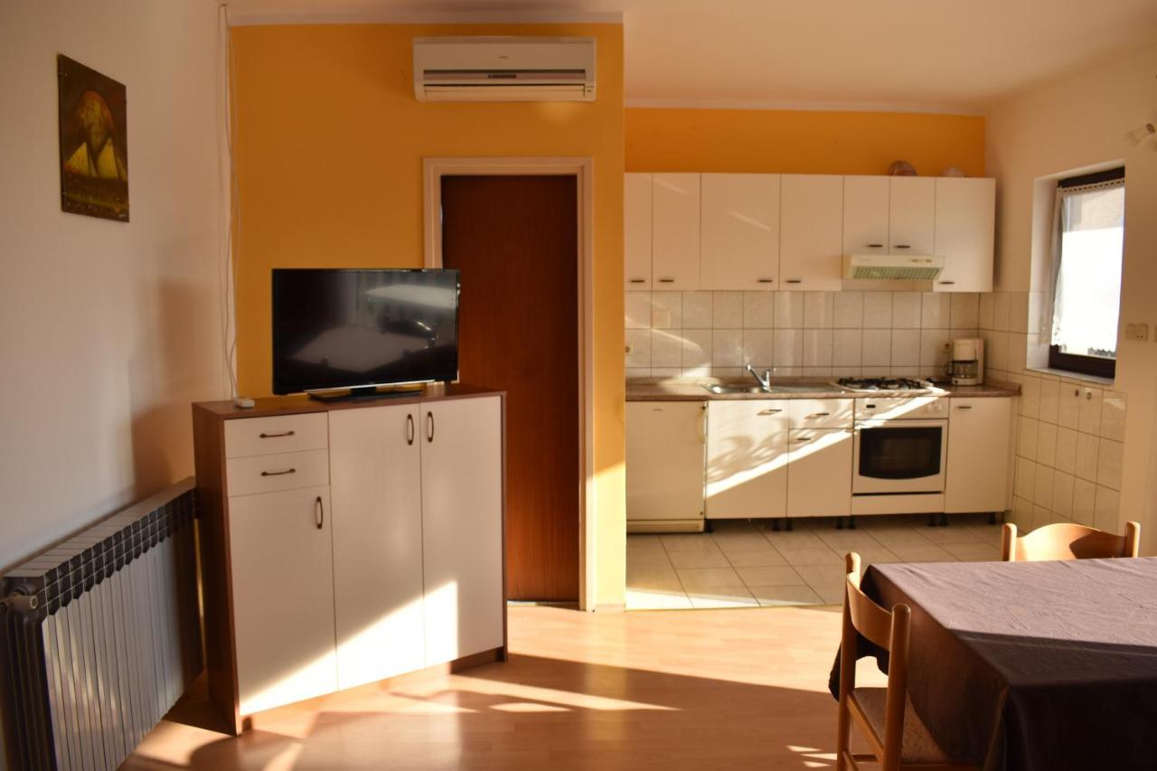 Apartmani Rade Vodice Eksteriør bilde
