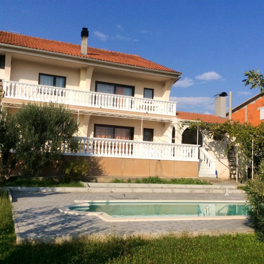 Apartmani Rade Vodice Eksteriør bilde